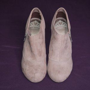 Fergalicious Shoes Ignite Shooties SZ 7.5